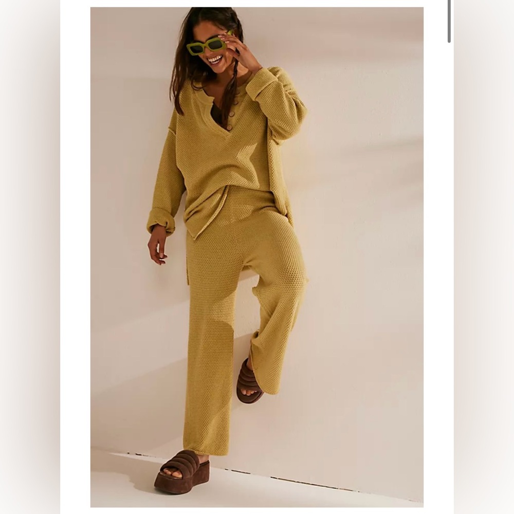Free People Beach Hailee sweater set in sunny honey - size small
